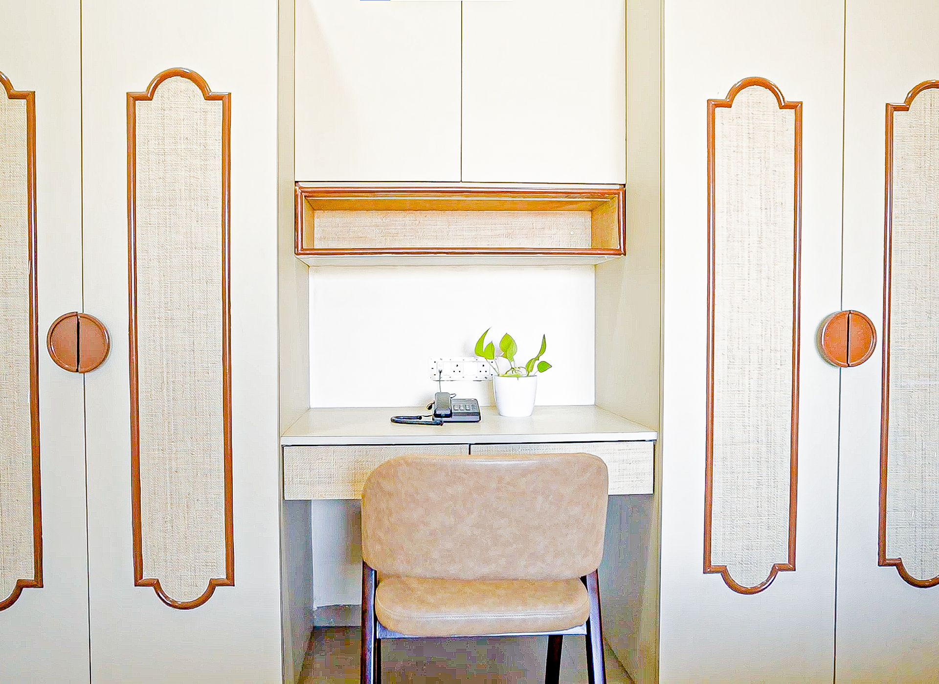 Twin-sharing room with cozy beds and warm atmosphere